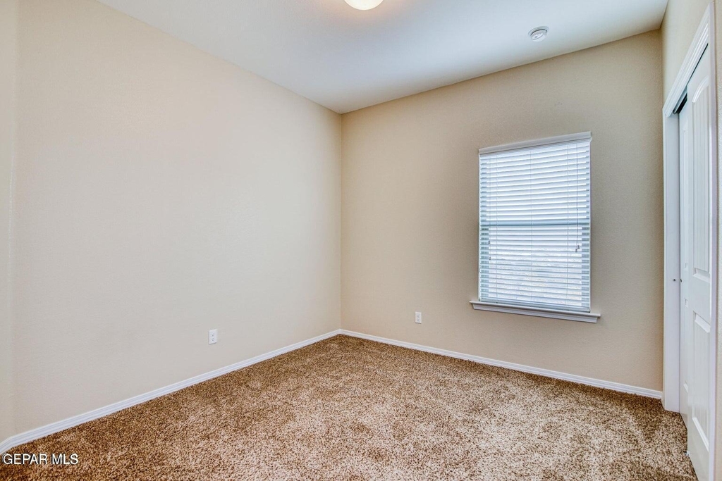2148 William Caples Street - Photo 10