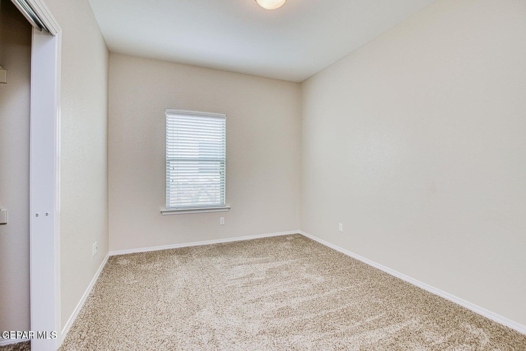 2148 William Caples Street - Photo 9