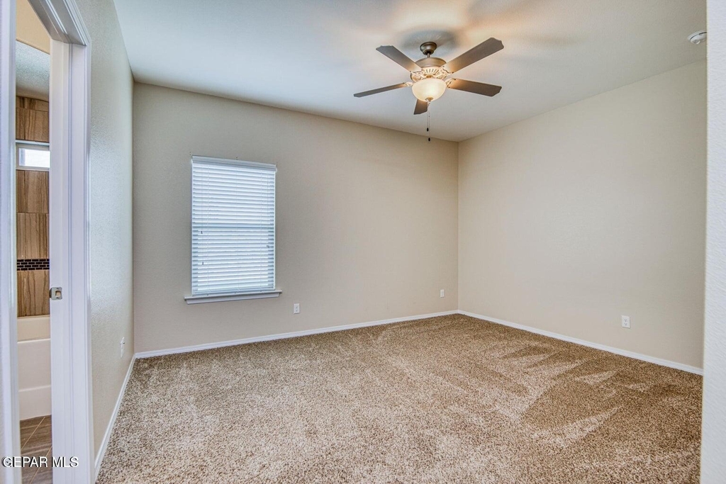 2148 William Caples Street - Photo 11