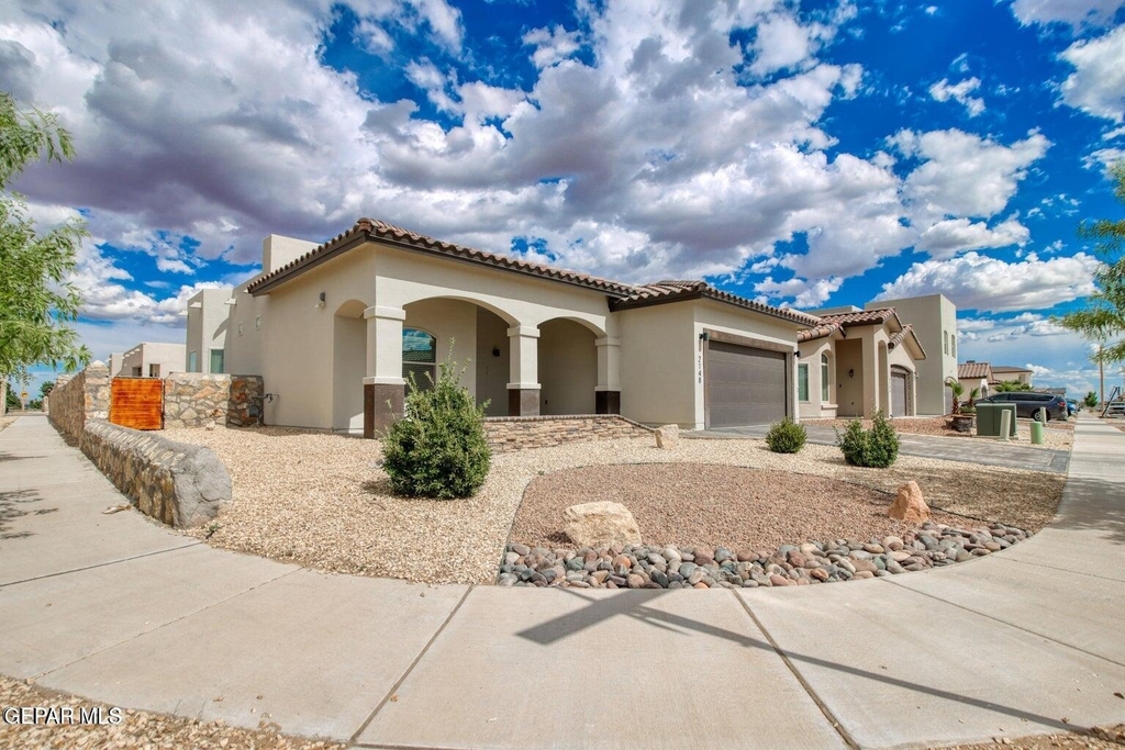 2148 William Caples Street - Photo 1