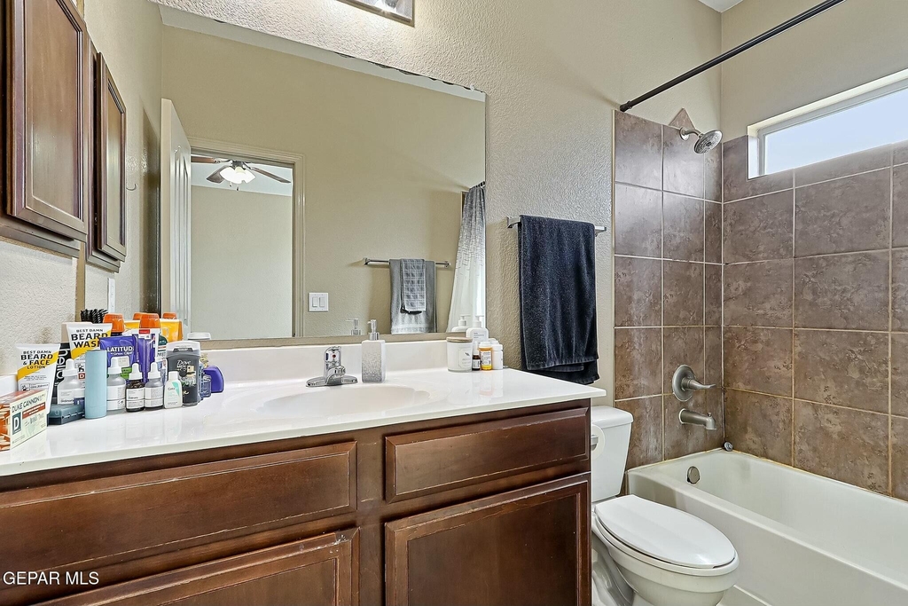 13142 Saker Drive - Photo 15