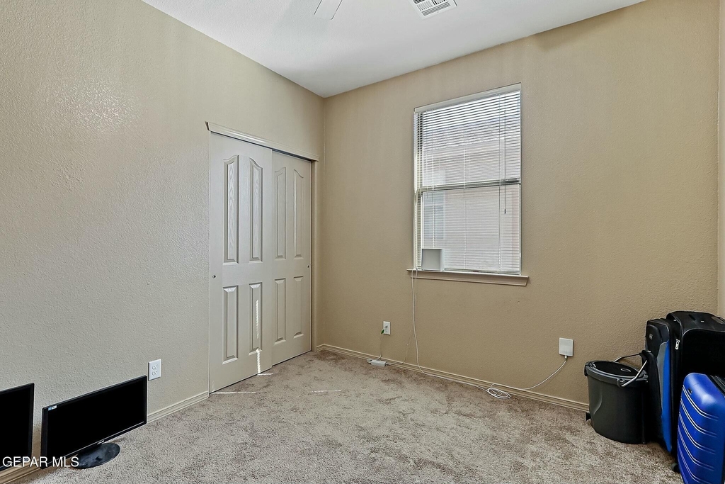 13142 Saker Drive - Photo 17