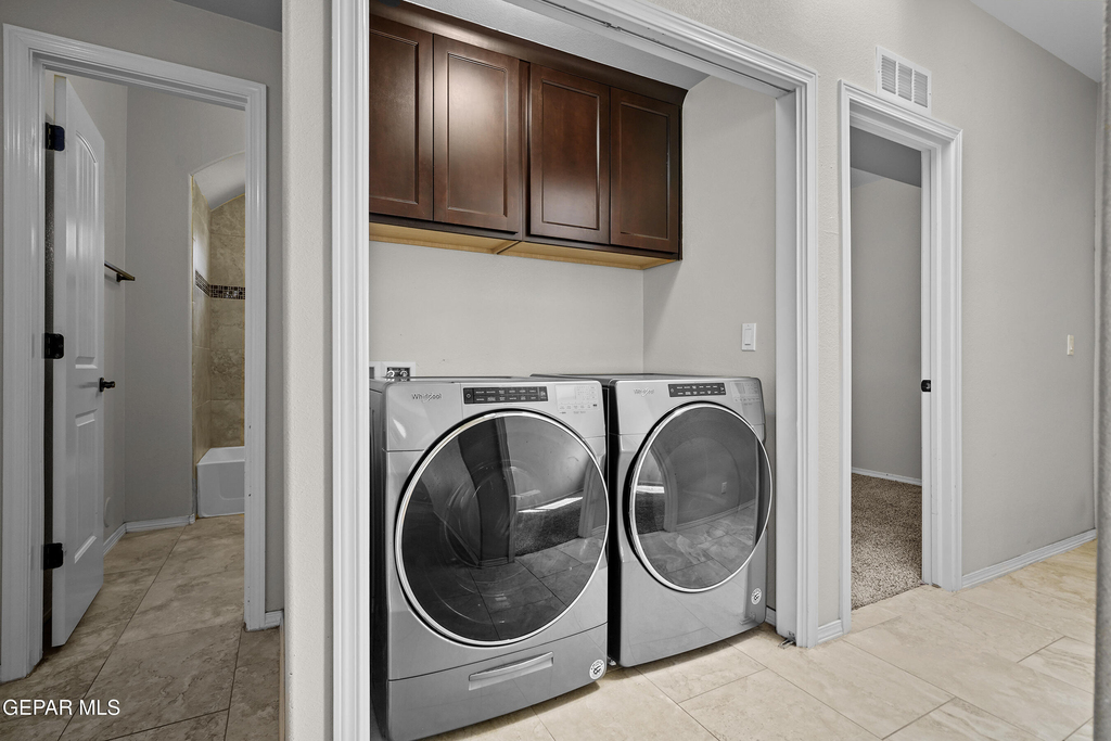 12148 Cherry Wood Lane - Photo 16