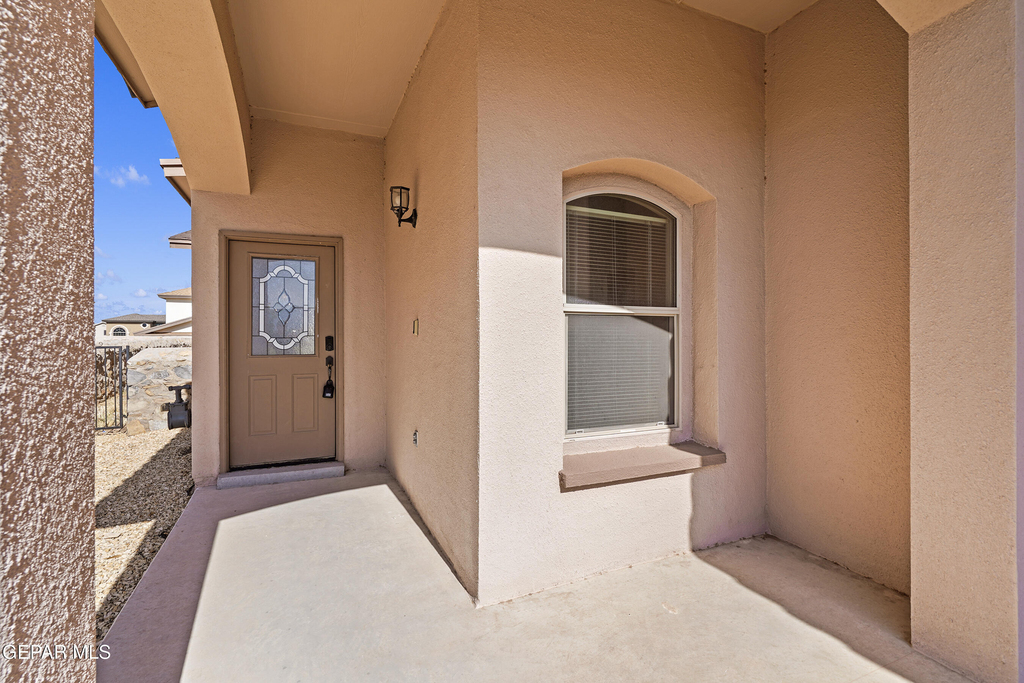 12148 Cherry Wood Lane - Photo 4