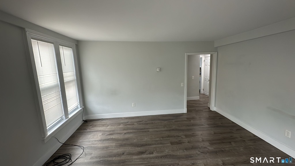 30 Foster Street - Photo 2