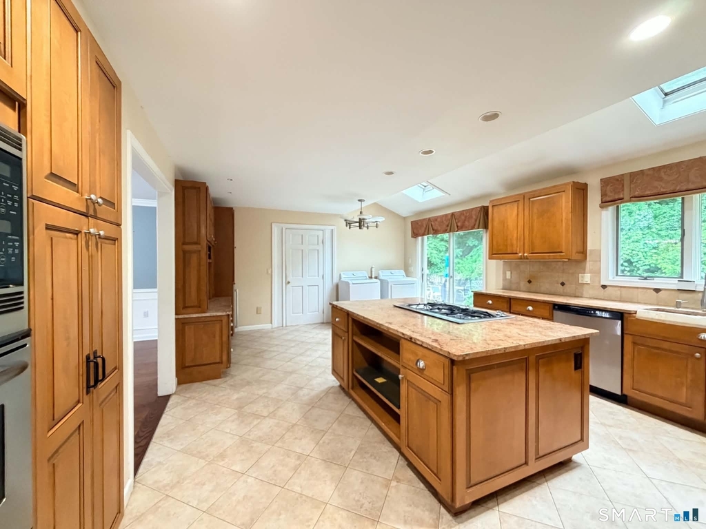 144 Munn Road - Photo 5