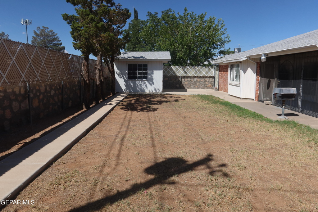 10345 Biscaine Street - Photo 23