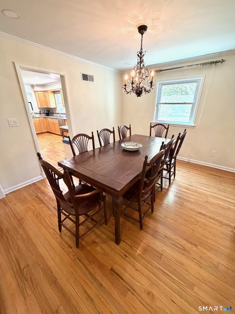 511 Roxbury Road - Photo 5