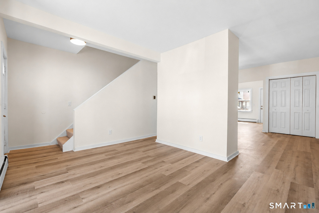 704 Maple Street - Photo 4