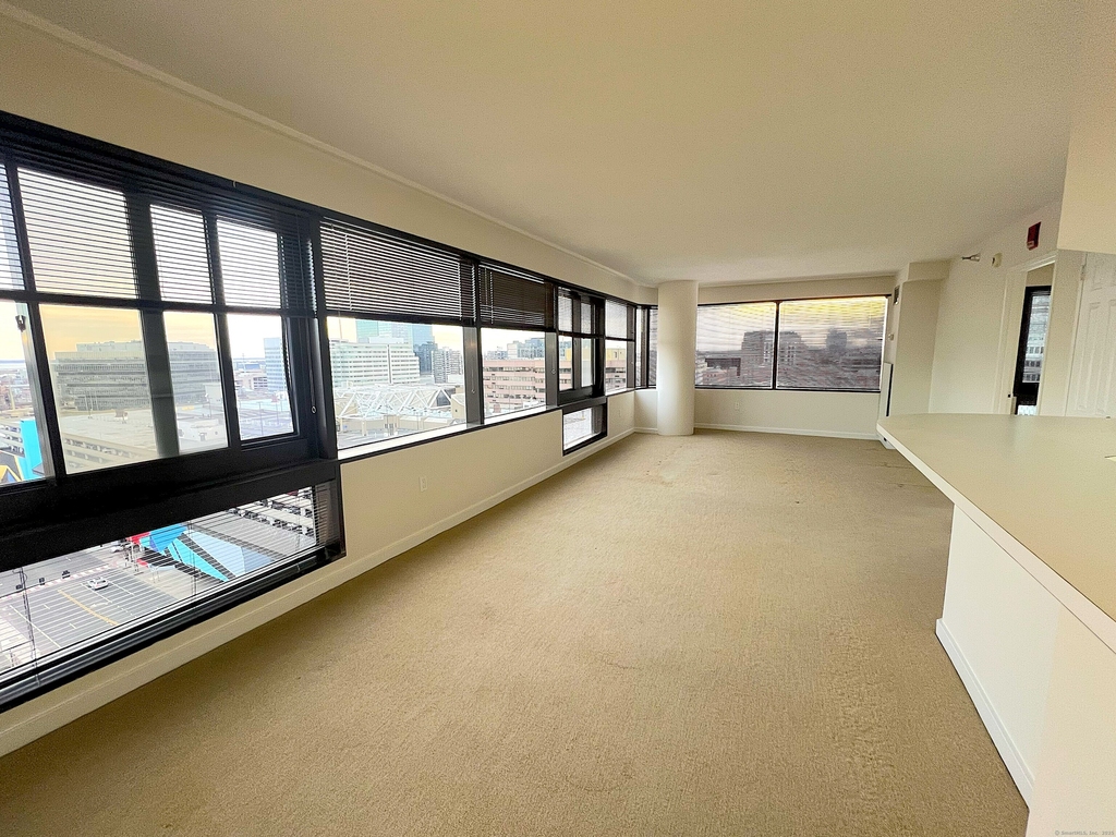 127 Greyrock Place - Photo 4