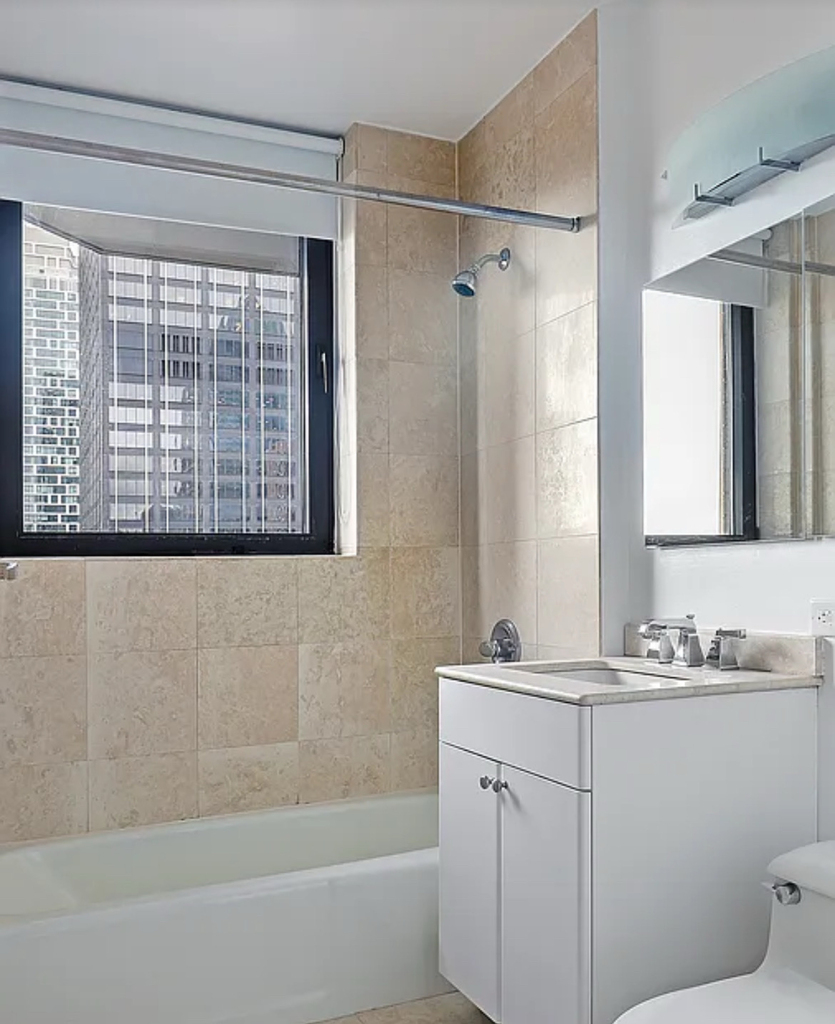 West 48th Street - Photo 5
