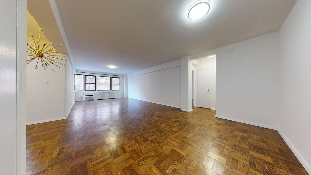 East 51st Streets and First Avenue - Photo 2