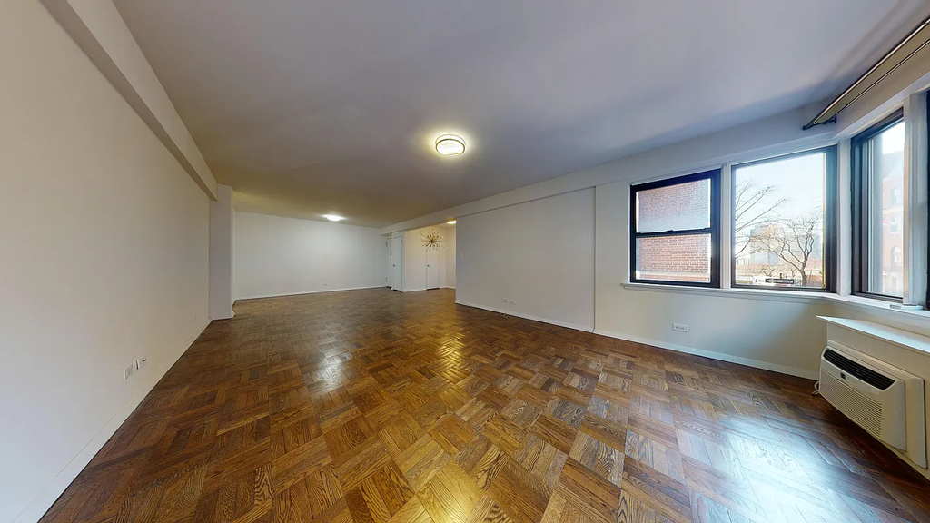 East 51st Streets and First Avenue - Photo 4