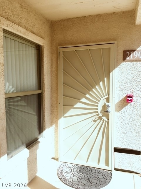 8000 Badura Avenue - Photo 3