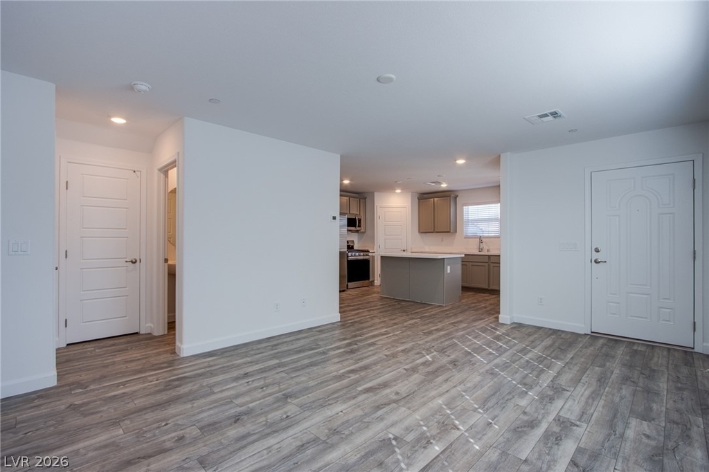 843 Watford Place - Photo 7