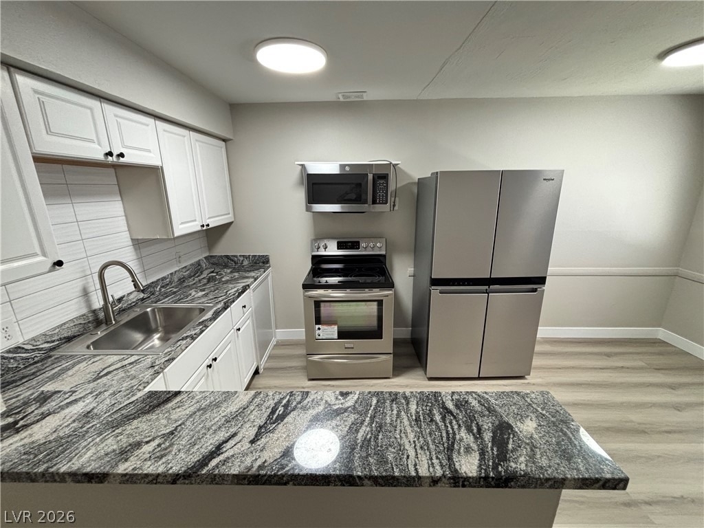 239 W Philadelphia Avenue - Photo 6