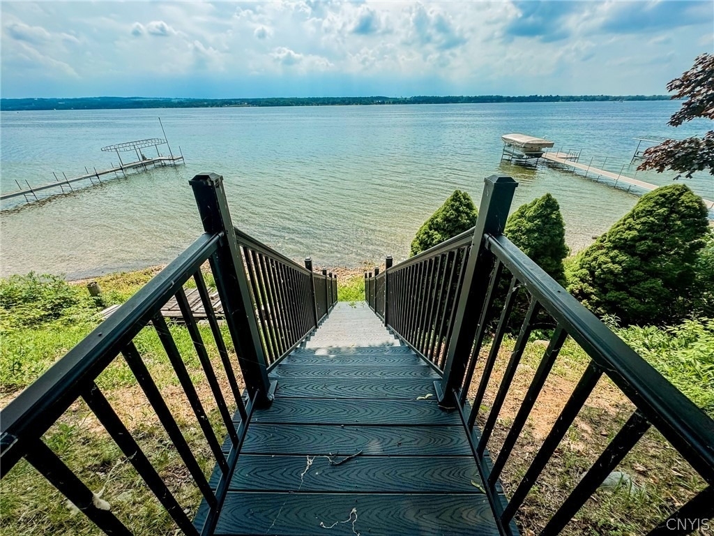 340 Poplar Beach - Photo 11