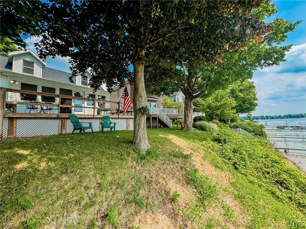 340 Poplar Beach - Photo 9