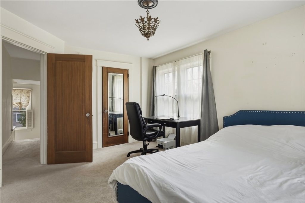98 Sunnyside Drive - Photo 9