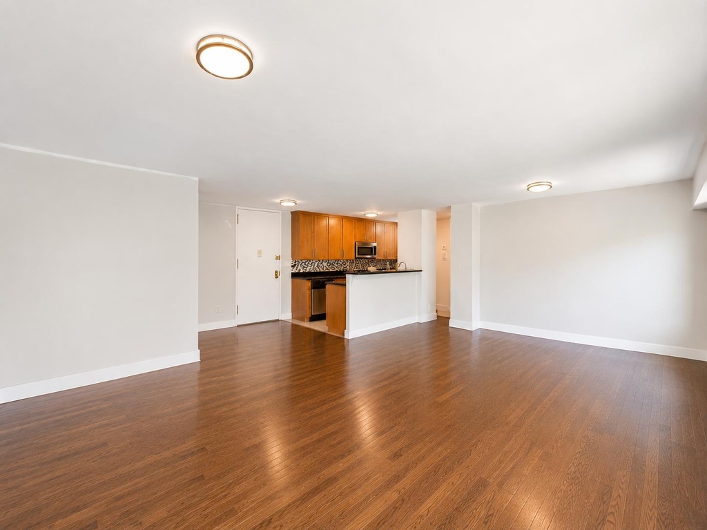 273 West 131st Street - Photo 3