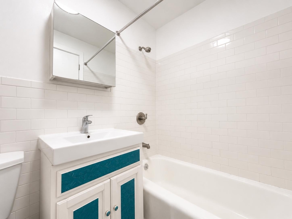 273 West 131st Street - Photo 5