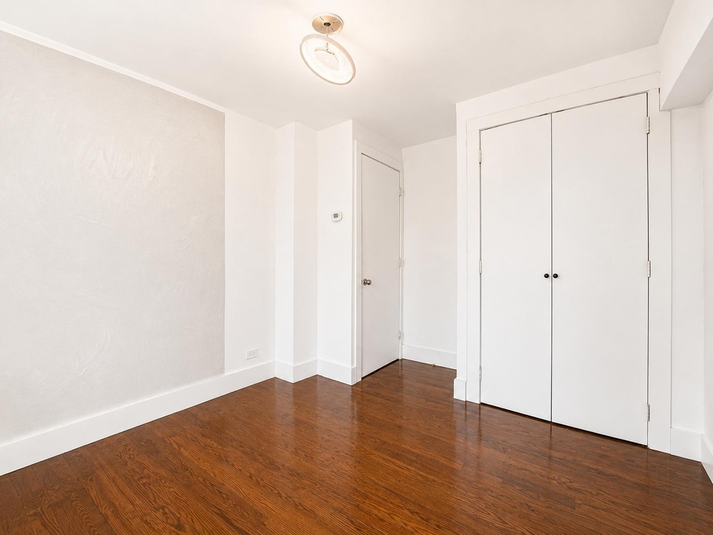 273 West 131st Street - Photo 14