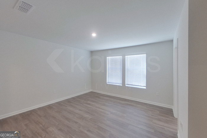 307 Ironwood Court - Photo 8