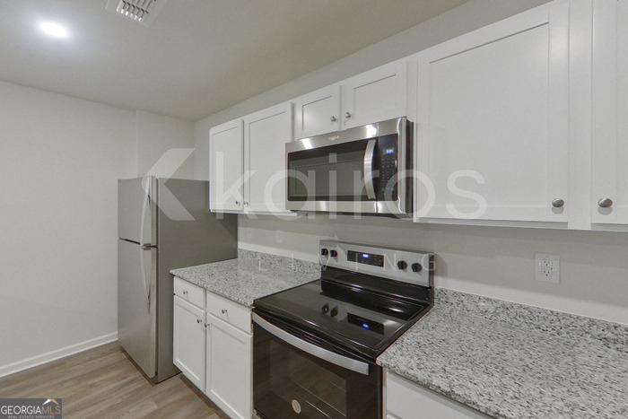 371 Ironwood Court - Photo 5