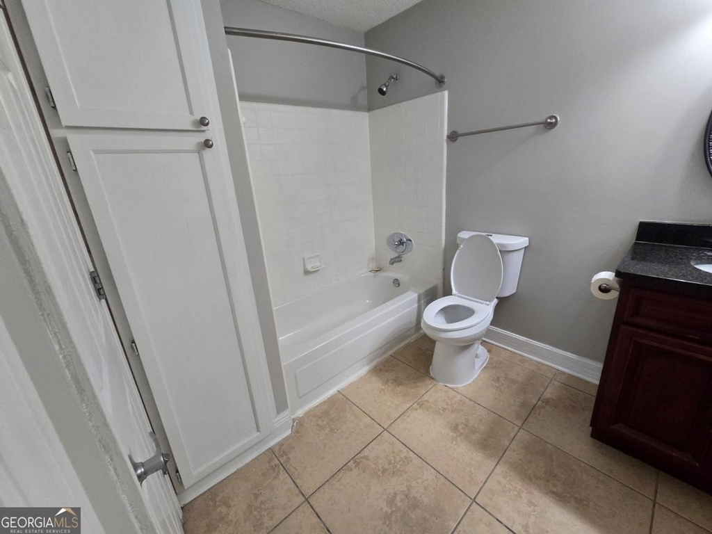 2205 Santa Fe Parkway - Photo 5