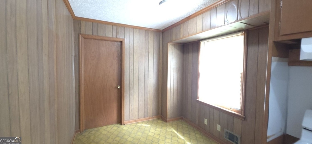 1382 Mary Dale Drive Sw - Photo 3