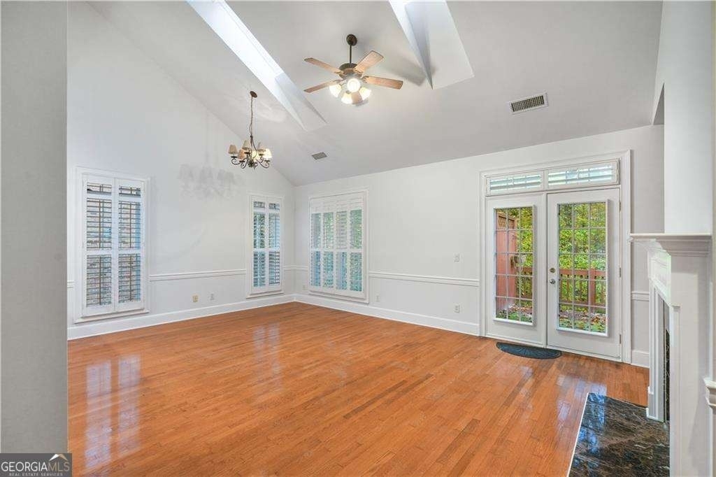 3405 Regent Place Sw - Photo 7