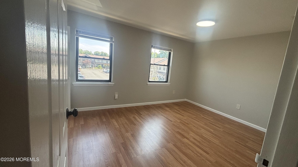 41 Village Green Way - Photo 15