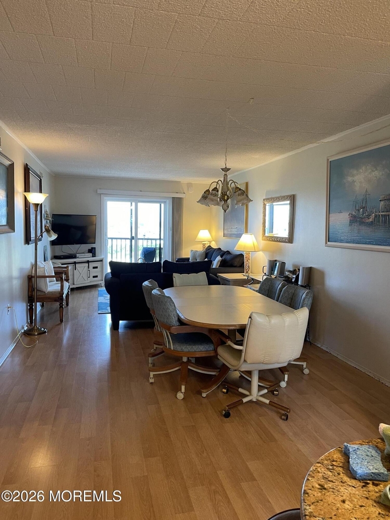 51 Hiering Avenue - Photo 8
