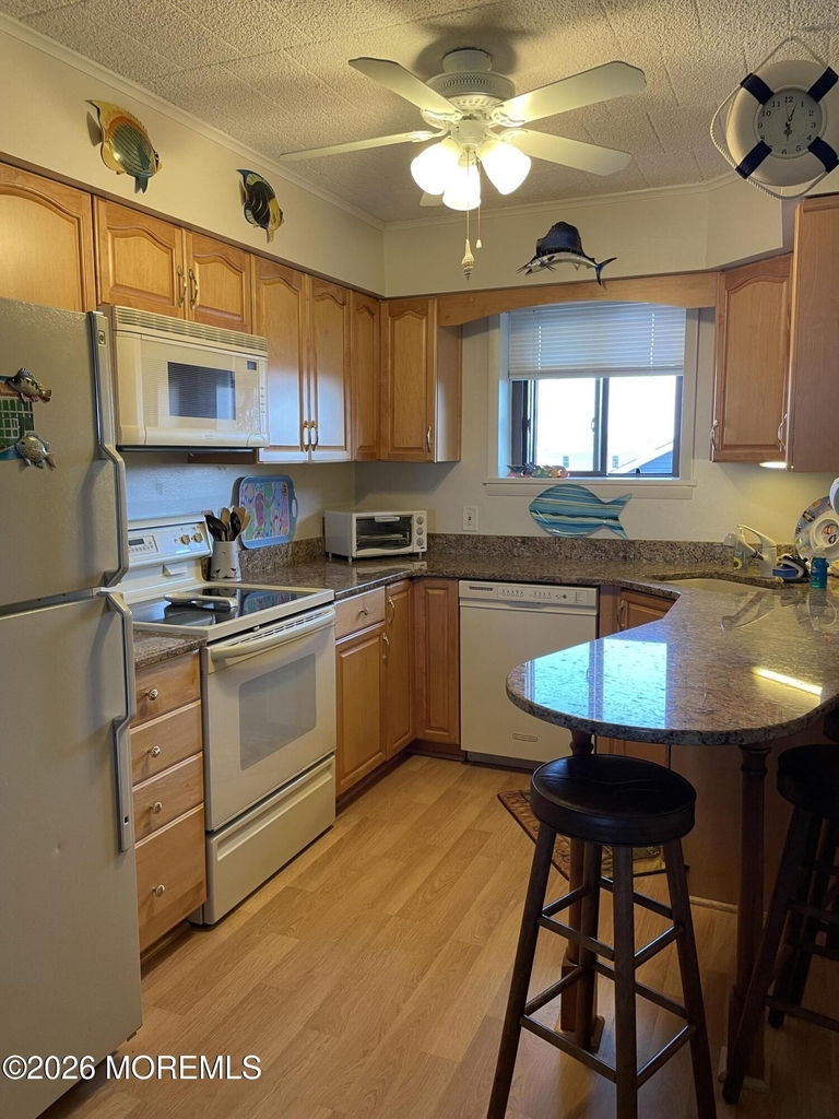 51 Hiering Avenue - Photo 5