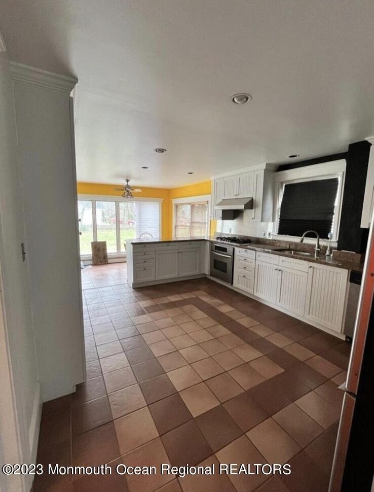 294 Roosevelt Avenue - Photo 4