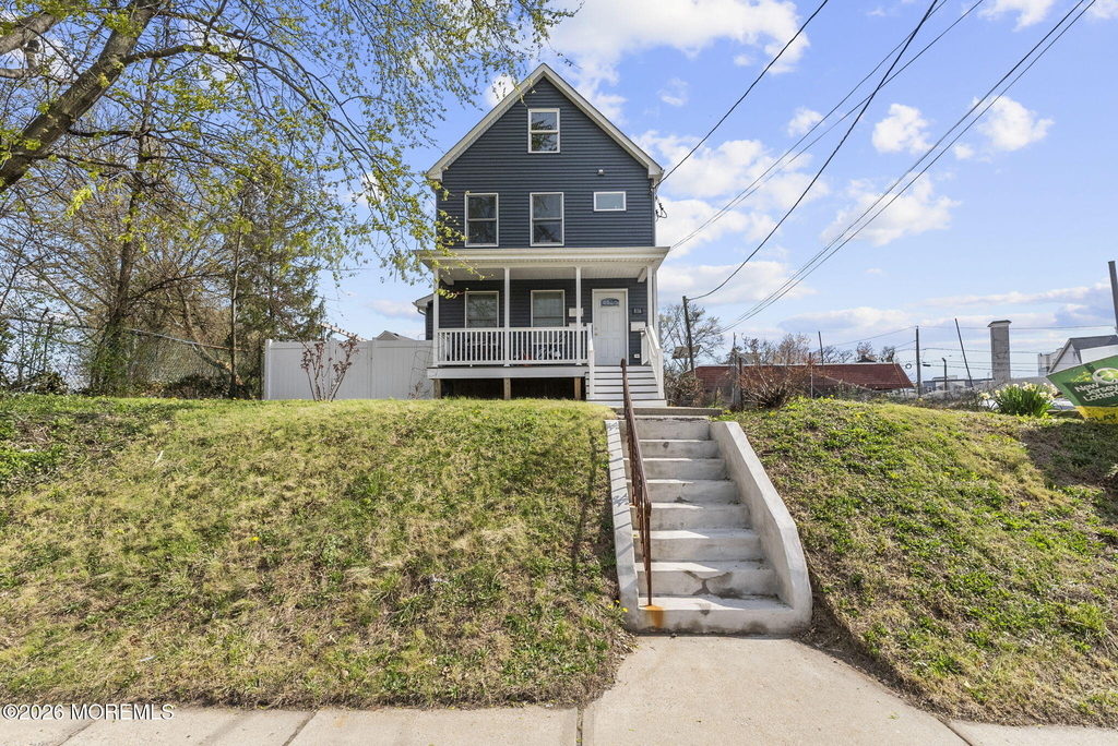 816 King Georges Road - Photo 2