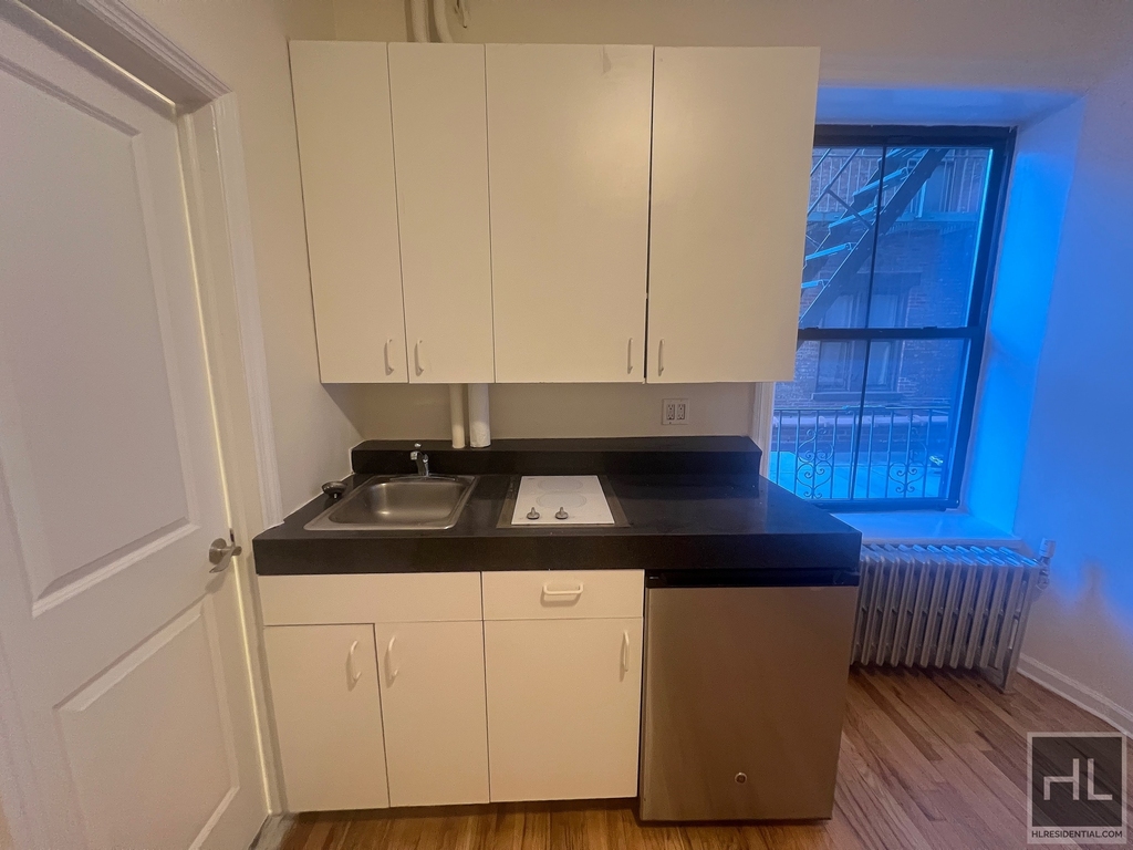 West 72 Street - Photo 0
