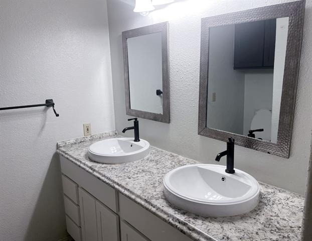 1805 Bristol Cove - Photo 11