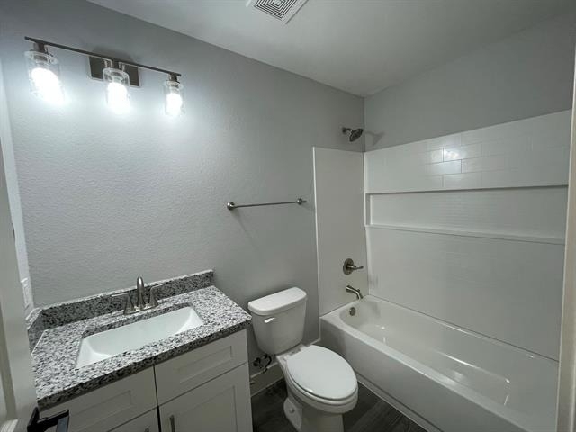 608 E 3rd Street - Photo 4