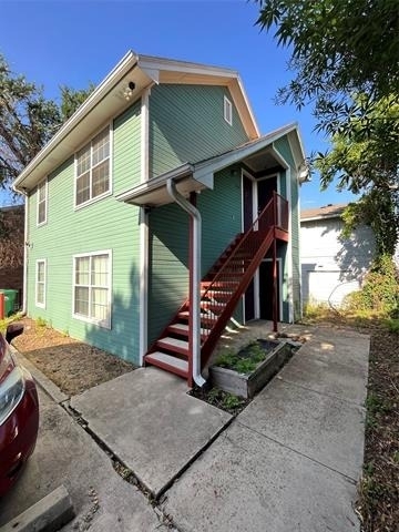 219 Bryan Street - Photo 2