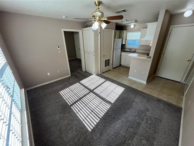 219 Bryan Street - Photo 3