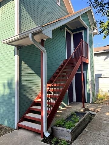 219 Bryan Street - Photo 0