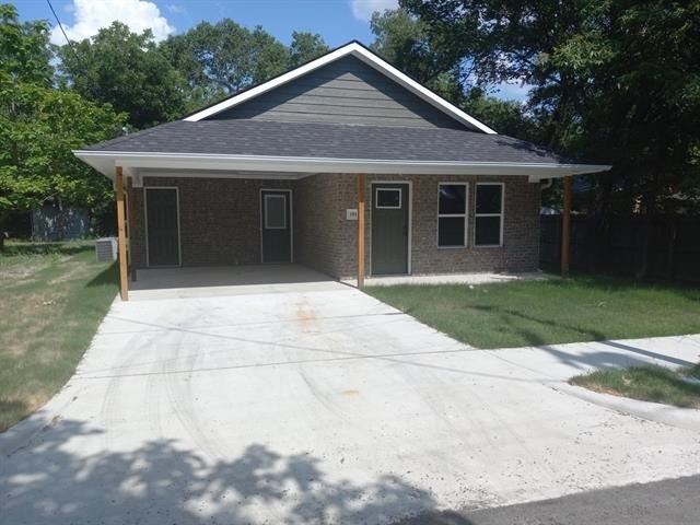 1014 Pine Street - Photo 0