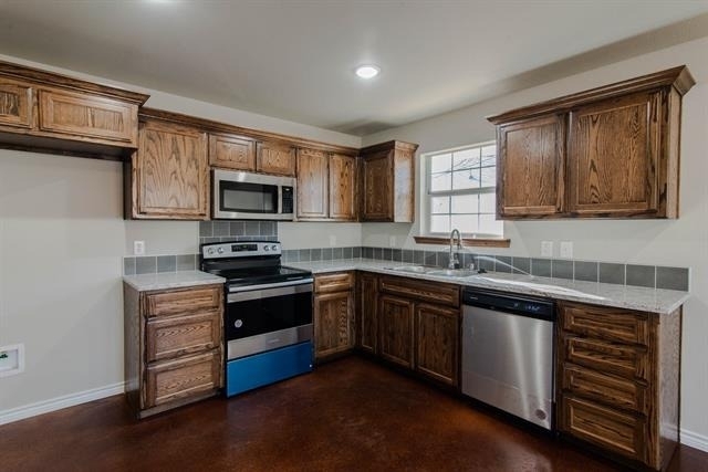 1014 Pine Street - Photo 1