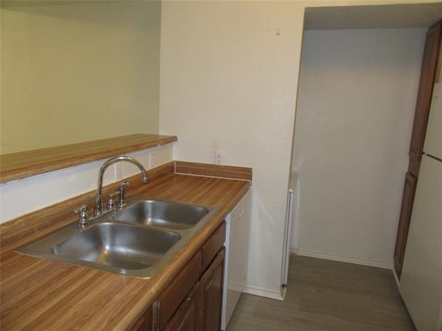 13211 Emily Road - Photo 4