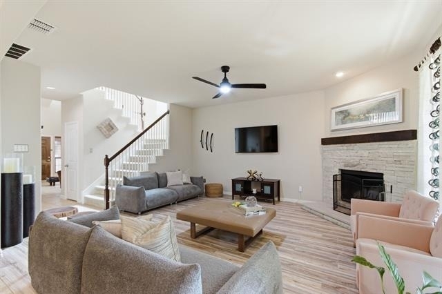 10537 Matador Drive - Photo 3