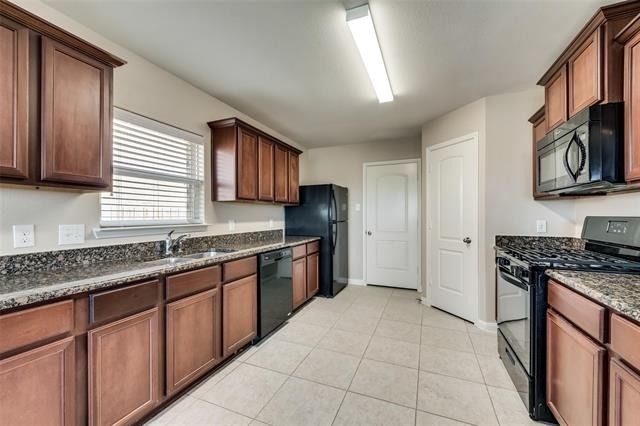 2106 Bluebell - Photo 7
