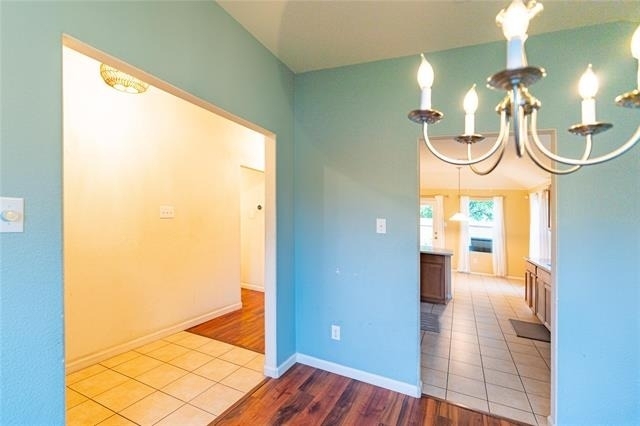 1906 Castaway Drive - Photo 5