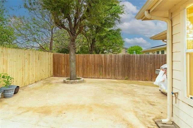 1906 Castaway Drive - Photo 29