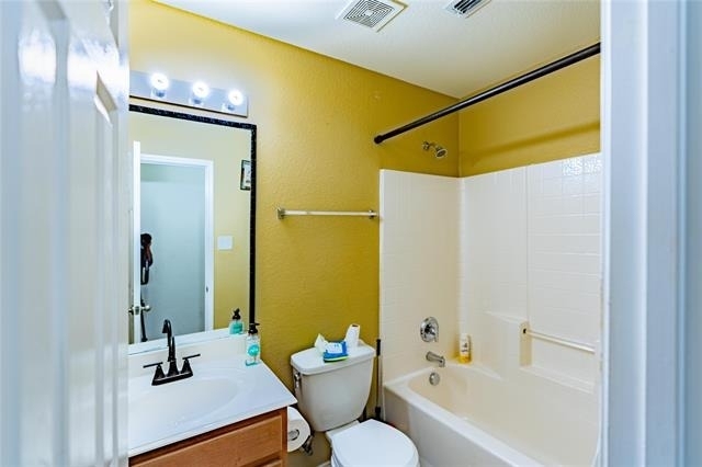 1906 Castaway Drive - Photo 19